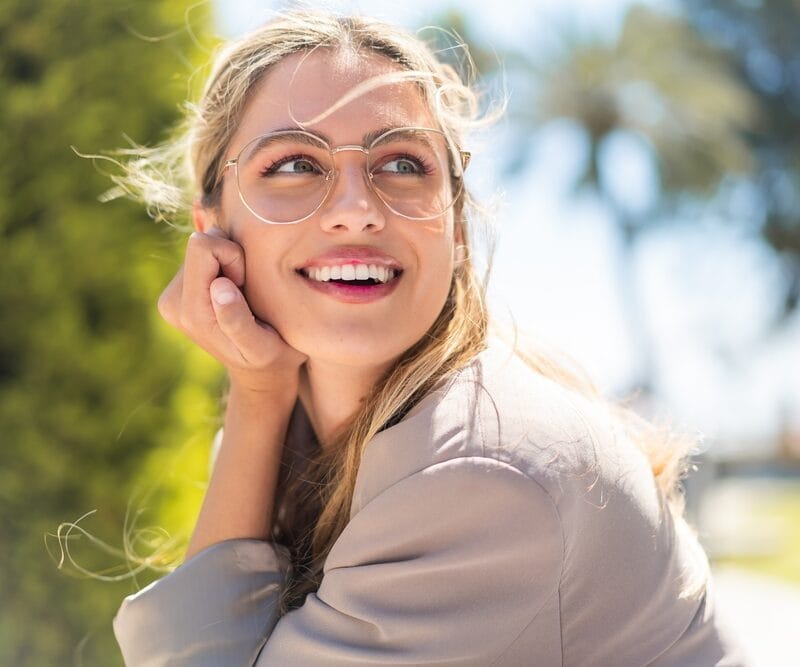 What is Myopia? 5 Common Signs